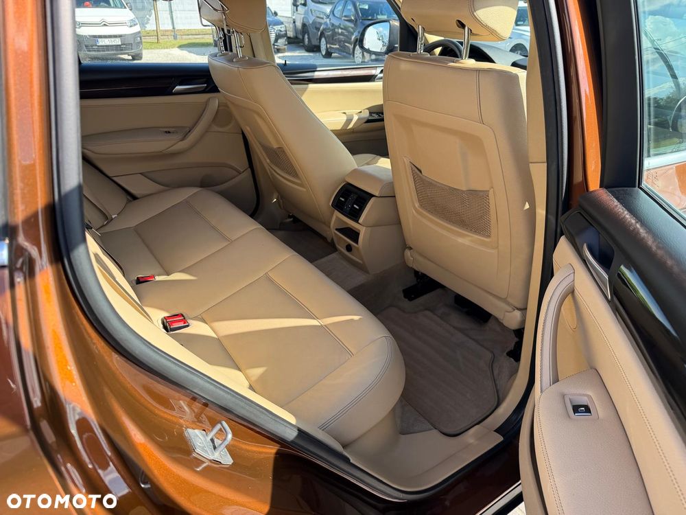 BMW X3 xDrive20i xLine - 17