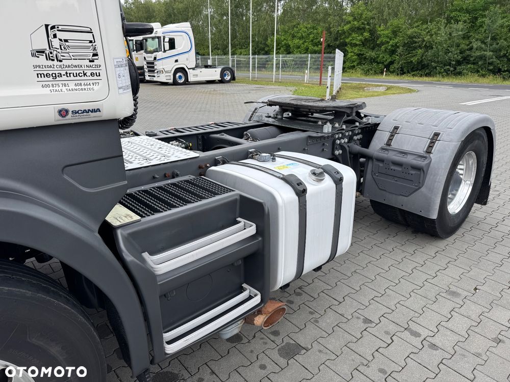 Scania R450 PRZÓD/TYŁ PODUSZKI ADR I-COOL - 16