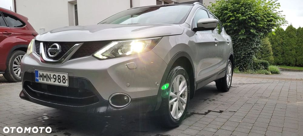 Nissan Qashqai 1.2 DIG-T TEKNA+ - 2