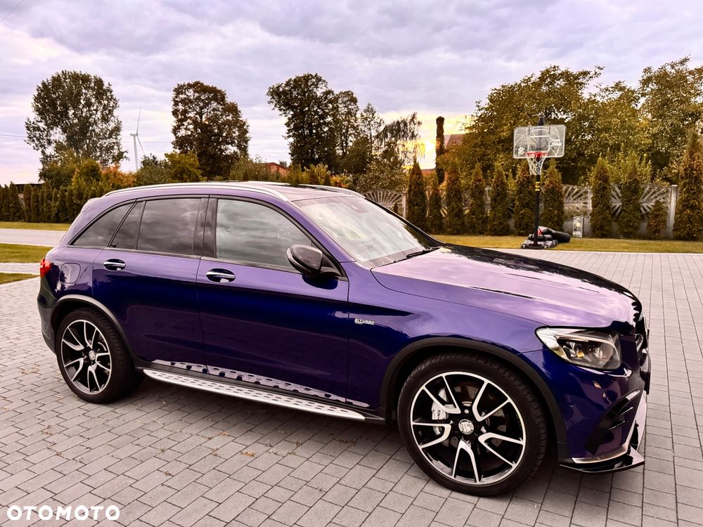 Mercedes-Benz GLC - 25