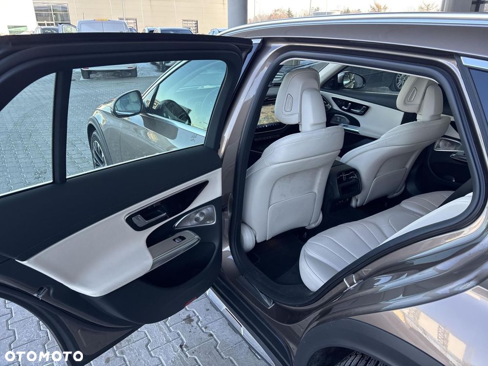 Mercedes-Benz Klasa E - 16