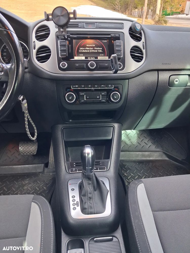 Volkswagen Tiguan 2.0 TDI DPF 4Motion BlueMotion Technology DSG Life - 10