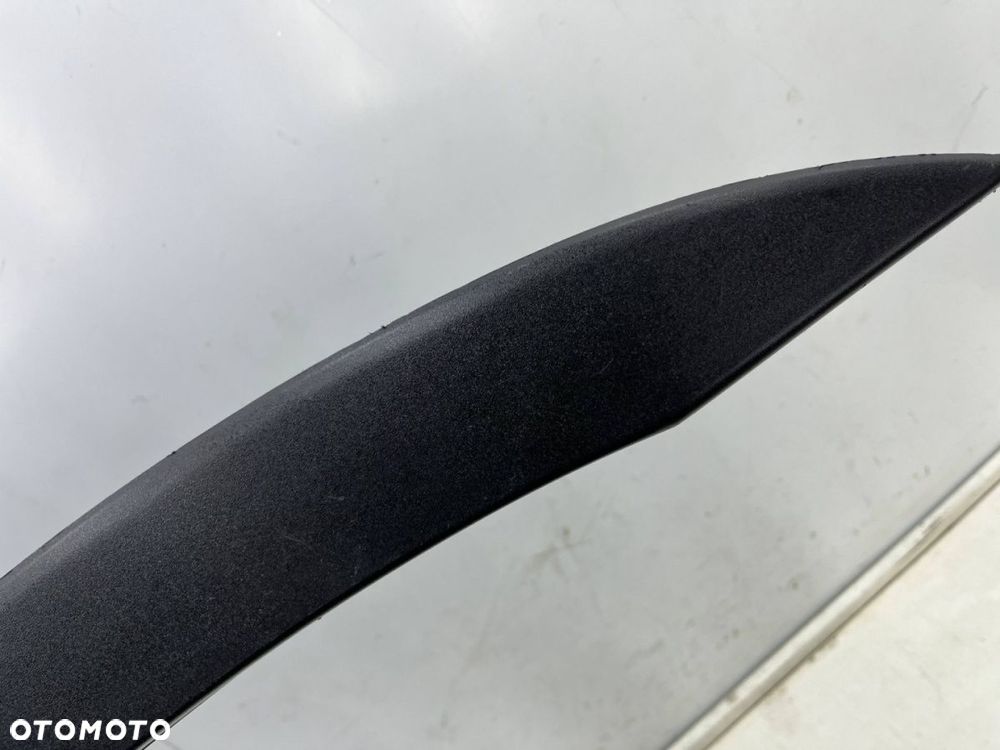 Listwa Iveco Daily 4 IV 2014r.- prawa przednia nakładka błotnika rant prawy przód - 10