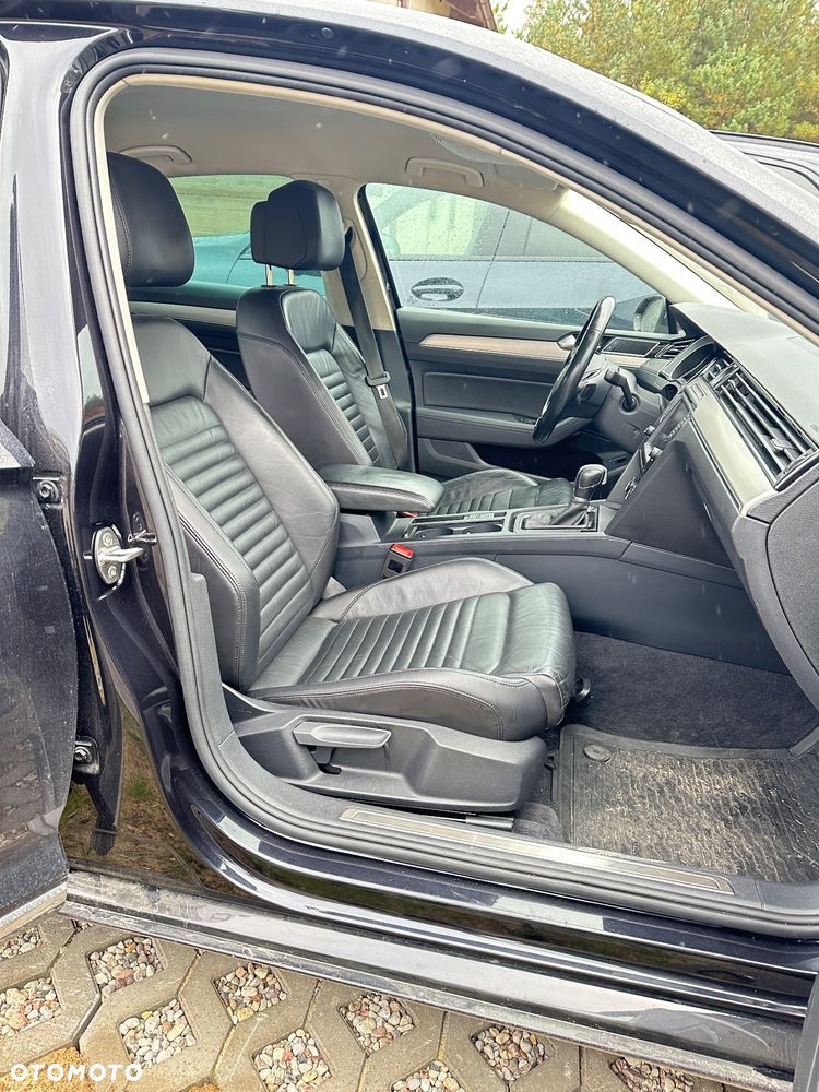 Volkswagen Passat 2.0 TDI BMT Highline DSG - 11