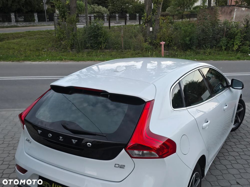 Volvo V40 D2 RDesign - 14
