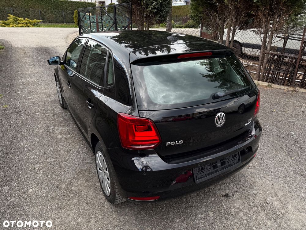 Volkswagen Polo 1.4 TDI (Blue Motion Technology) Comfortline - 18