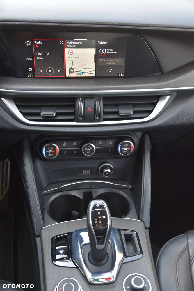 Alfa Romeo Stelvio 2.0 Turbo 16V AT8-Q4 Competizione - 16