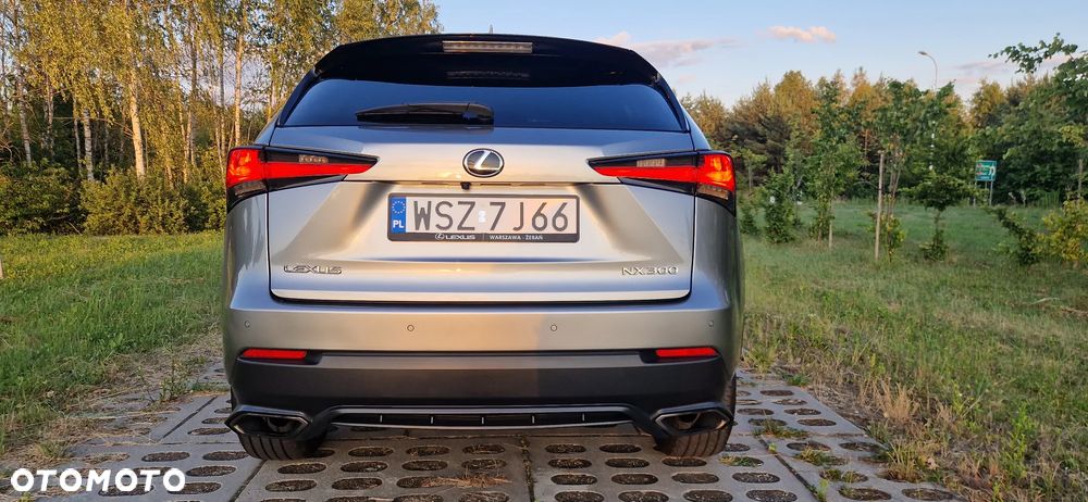 Lexus NX 300 Comfort AWD - 9