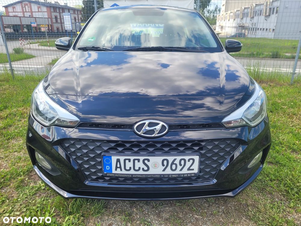 Hyundai i20 blue 1.2 Select - 2