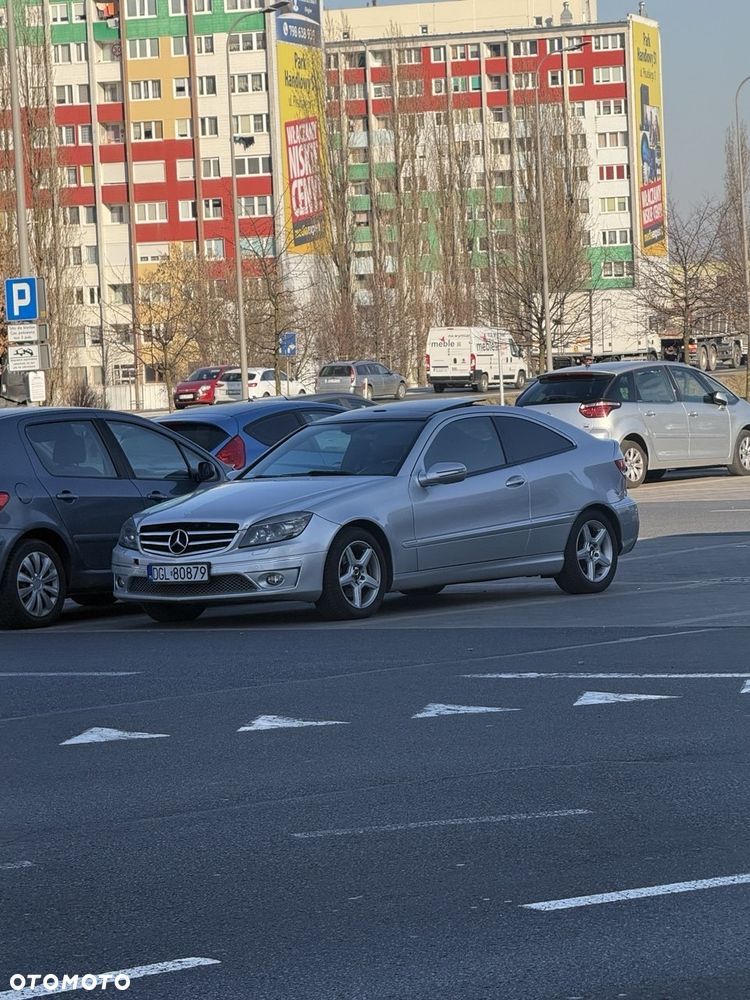 Mercedes-Benz CLC - 24