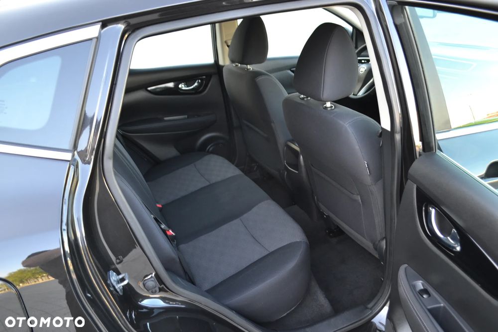 Nissan Qashqai 1.6 DCi Tekna - 22