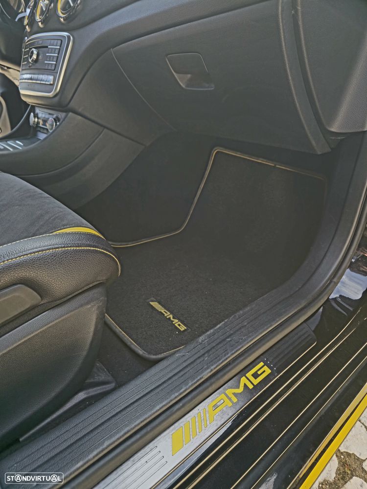 Mercedes-Benz A 45 AMG 4-Matic - 29