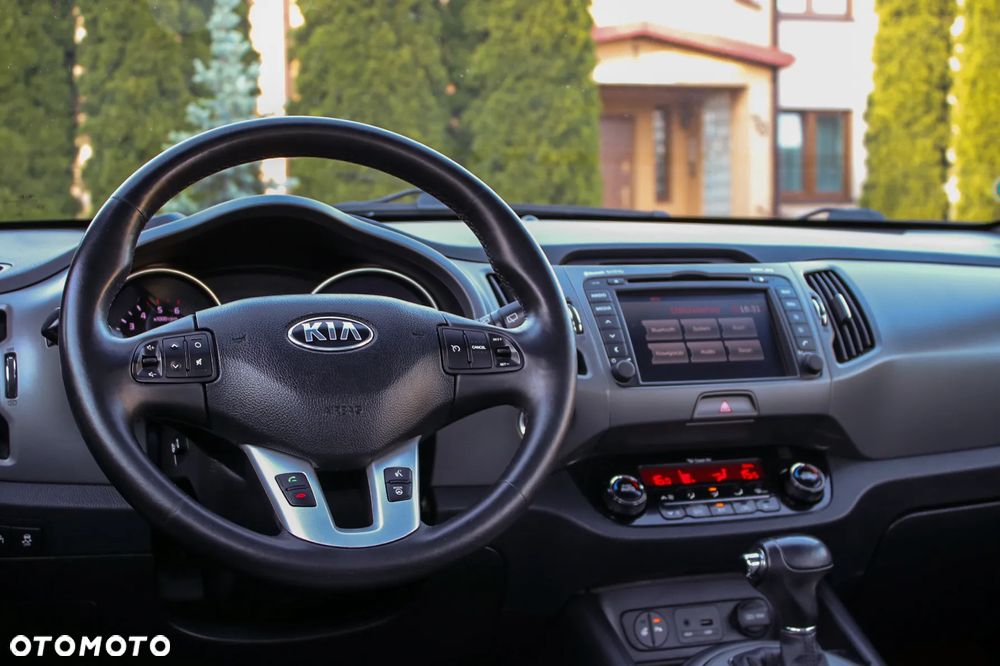Kia Sportage 2.0 CRDI 184 AWD Platinum Edition - 28