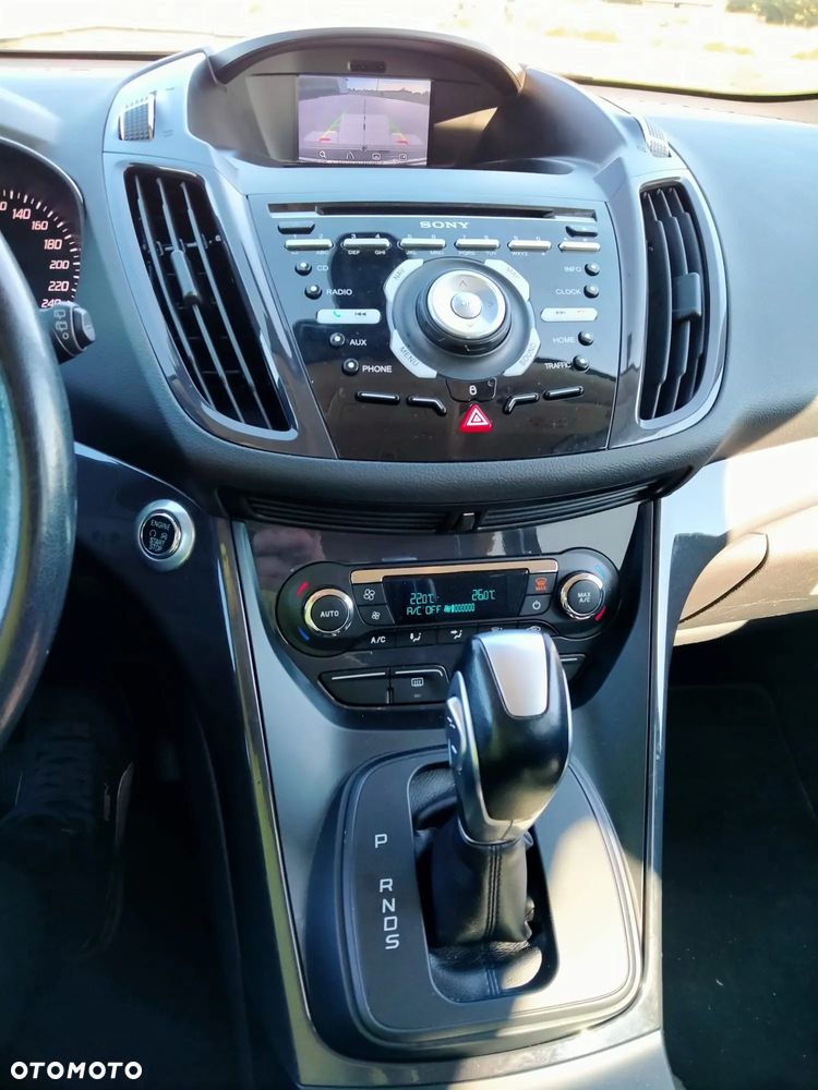 Ford Kuga - 17