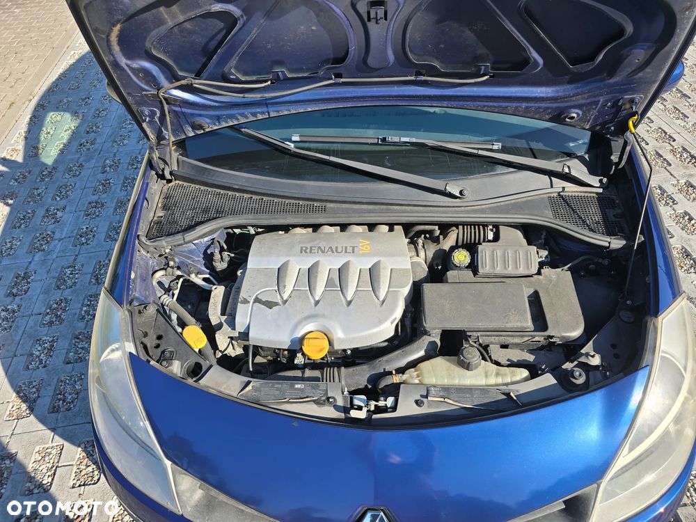 Renault Clio 1.4 16V Dynamique - 16