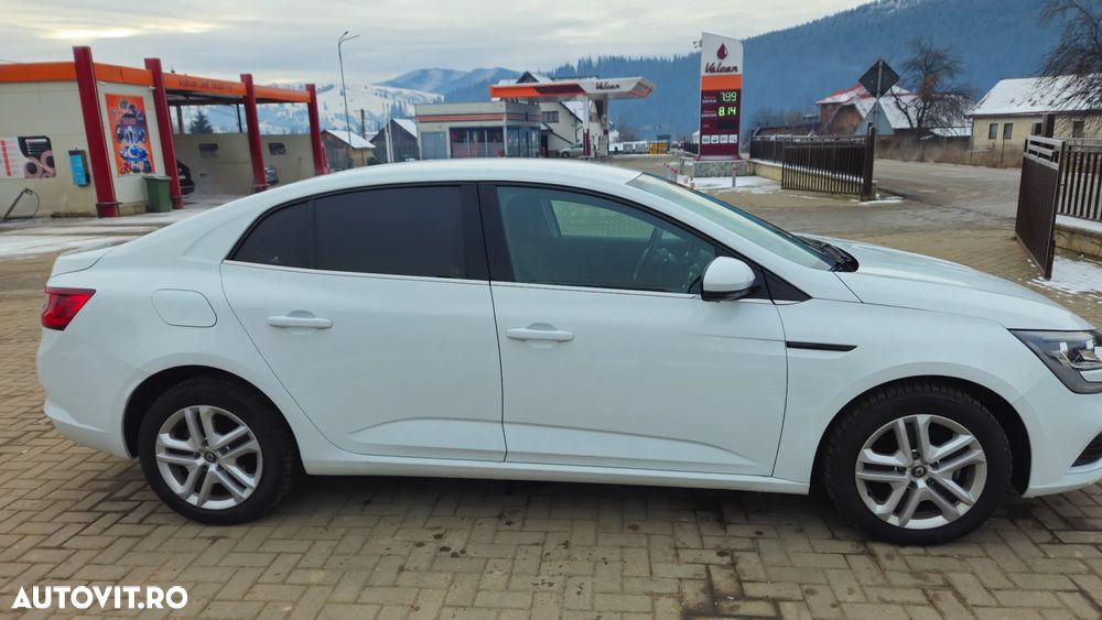 Renault Megane TCe GPF Zen - 7