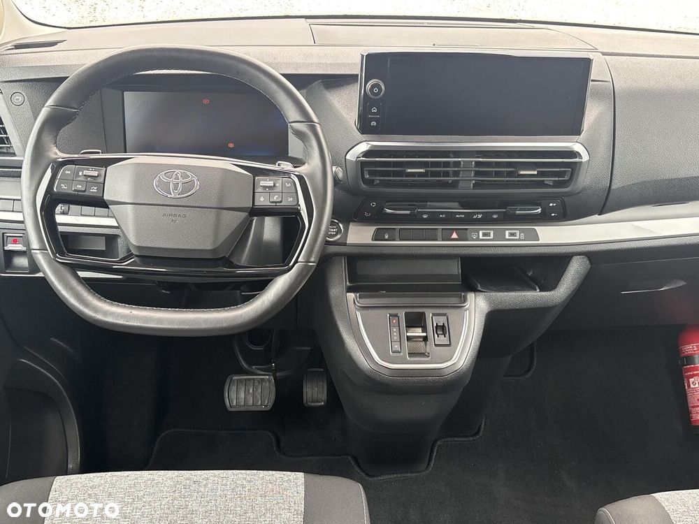 Toyota Proace Verso 2.0 D4-D Long Family - 3