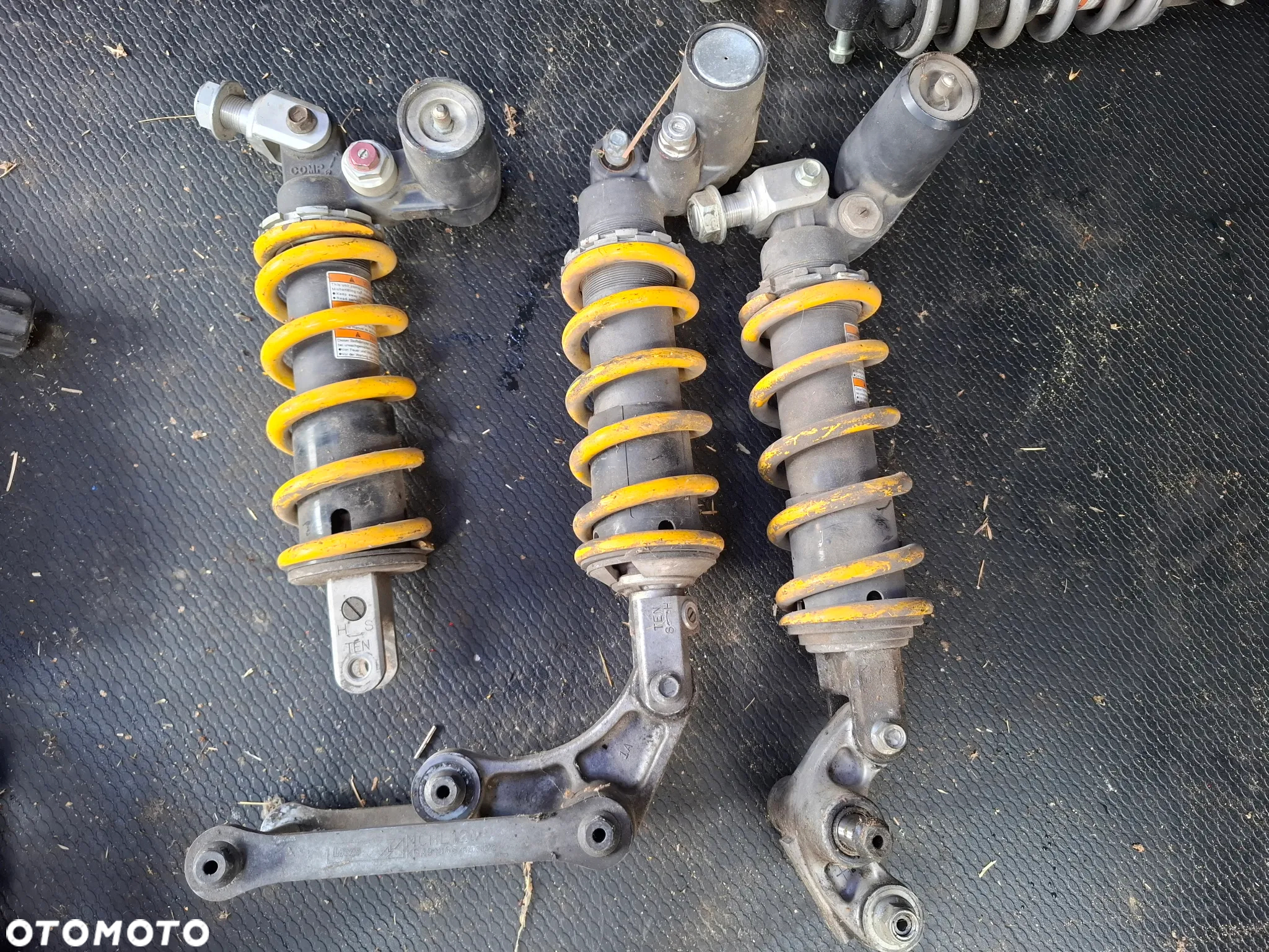 Suzuki GSXR 600 750 K6 K7 1000 K5 amortyzator sprężyna - 3