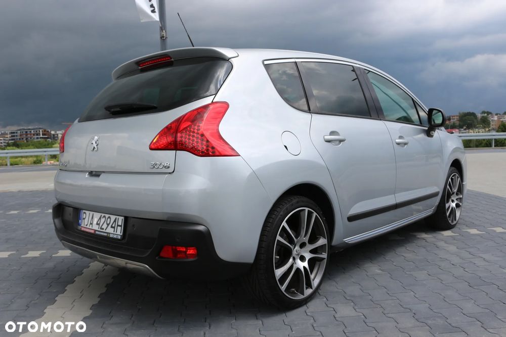 Peugeot 3008 HDi FAP 150 Premium - 4