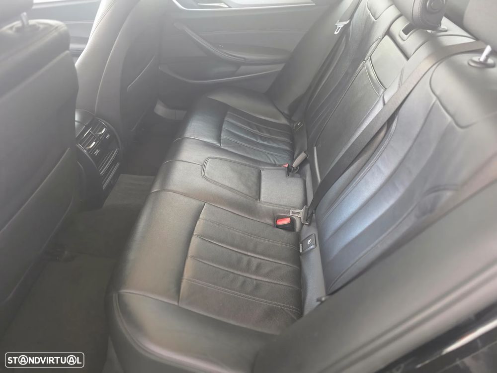 BMW 530 i Aut. - 13