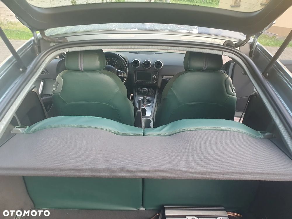 Audi TT Coupé 3.2 quattro DSG - 14