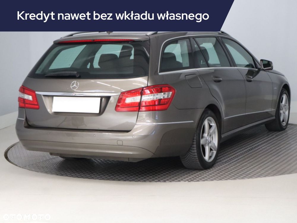 Mercedes-Benz Klasa E - 7