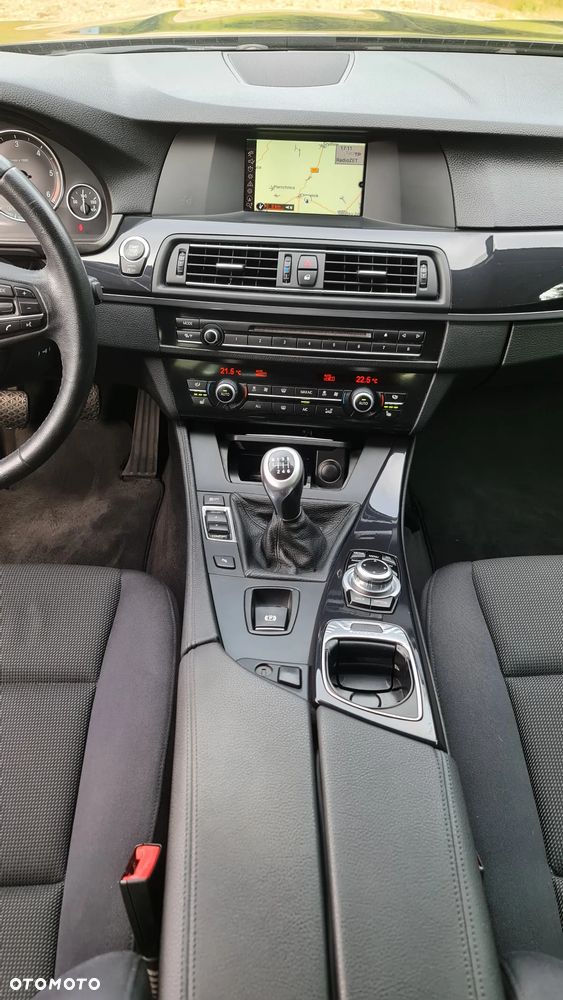 BMW Seria 5 520d - 20