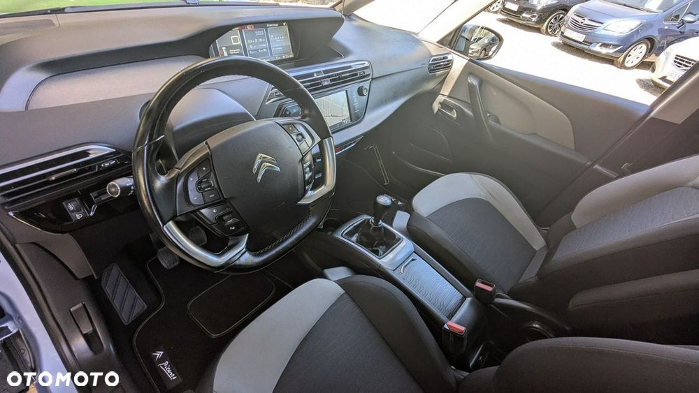 Citroën C4 Grand Picasso - 18