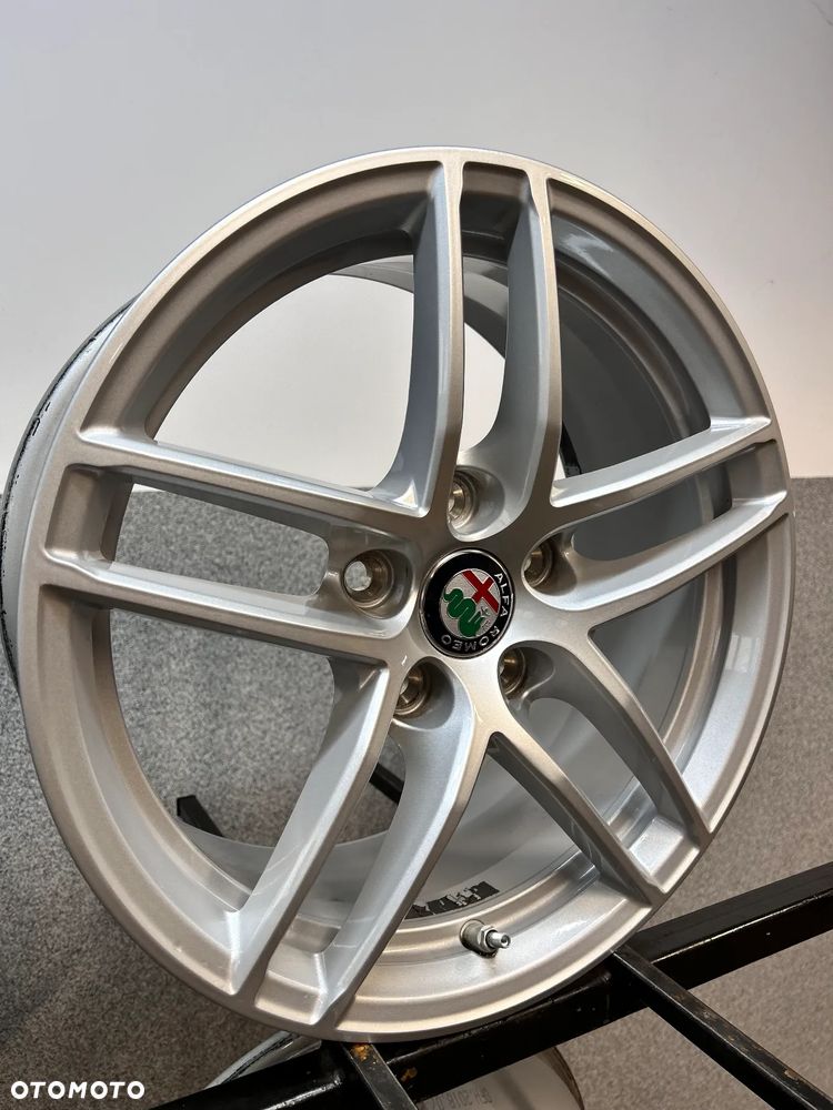 4 FELGI ALU. ALFA ROMEO GIULIA 16'' +TPMS 7J ET31  ALFA: 156 107467 - 6