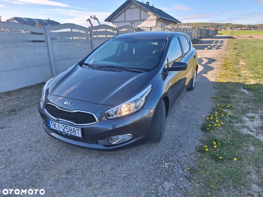 Kia Ceed - 5