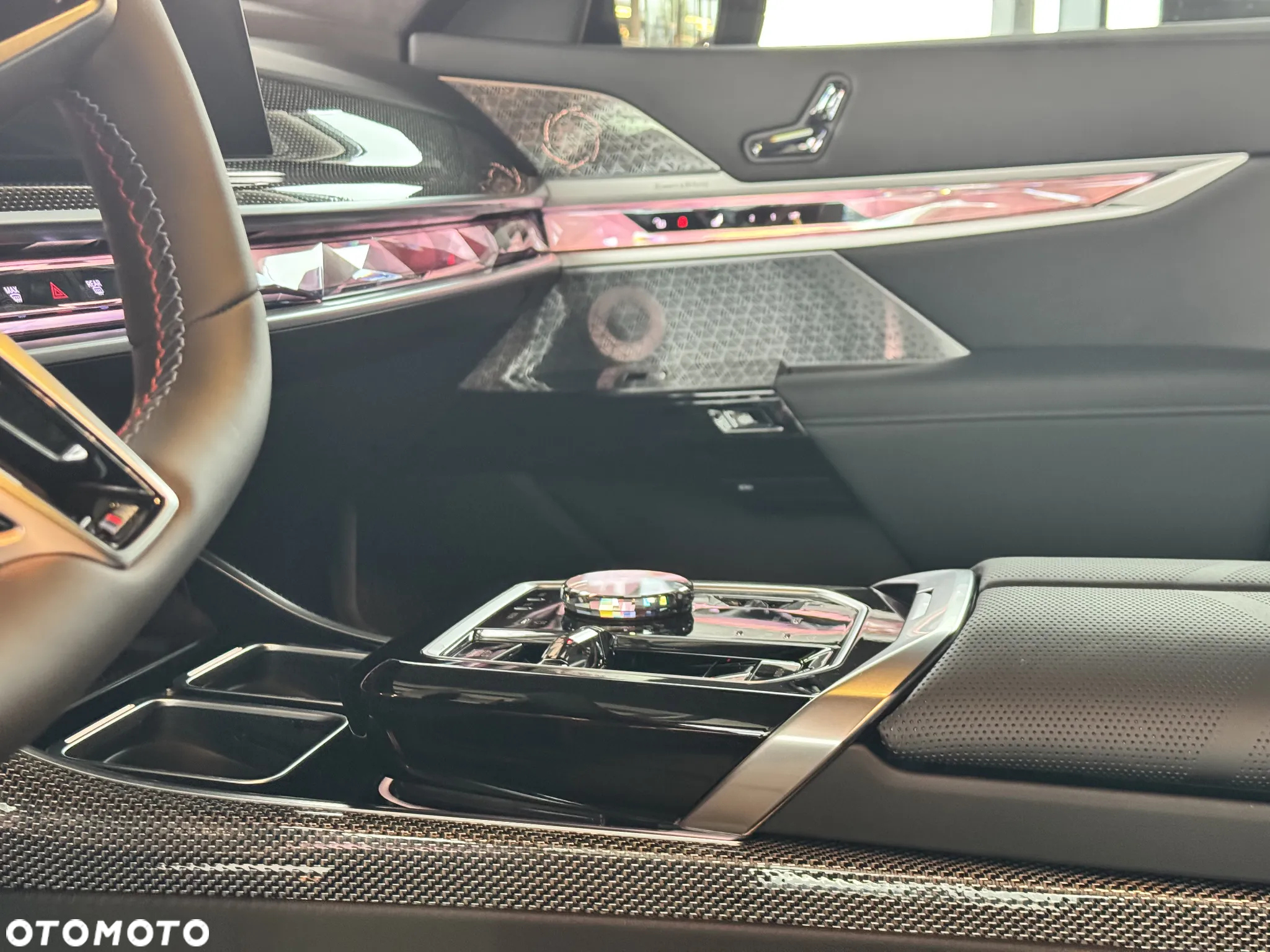 BMW Seria 7 M760e PHEV xDrive sport - 13