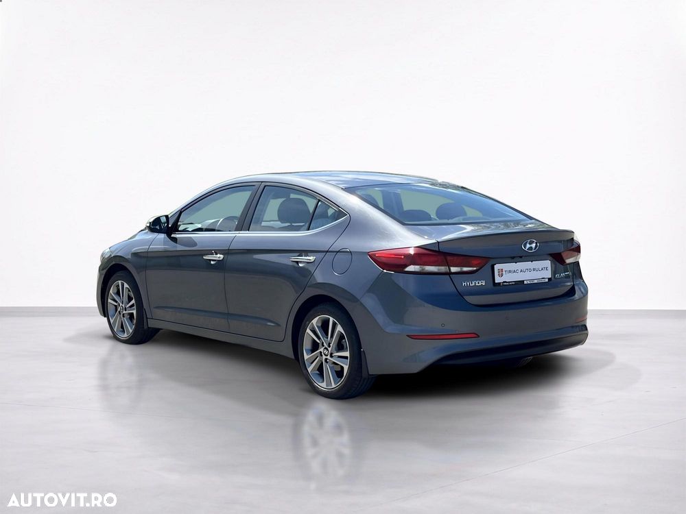 Hyundai Elantra 1.6 CRDI 7DCT Exclusive - 5