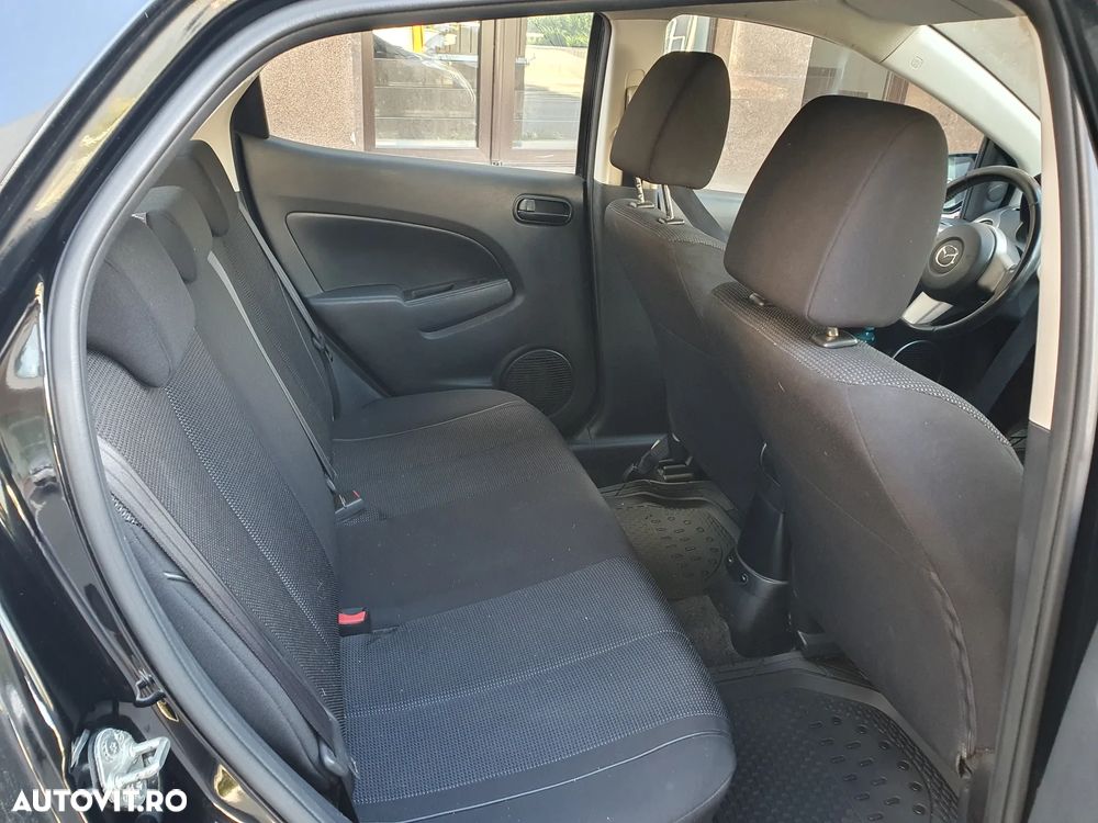 Mazda 2 1.5i GT - 9