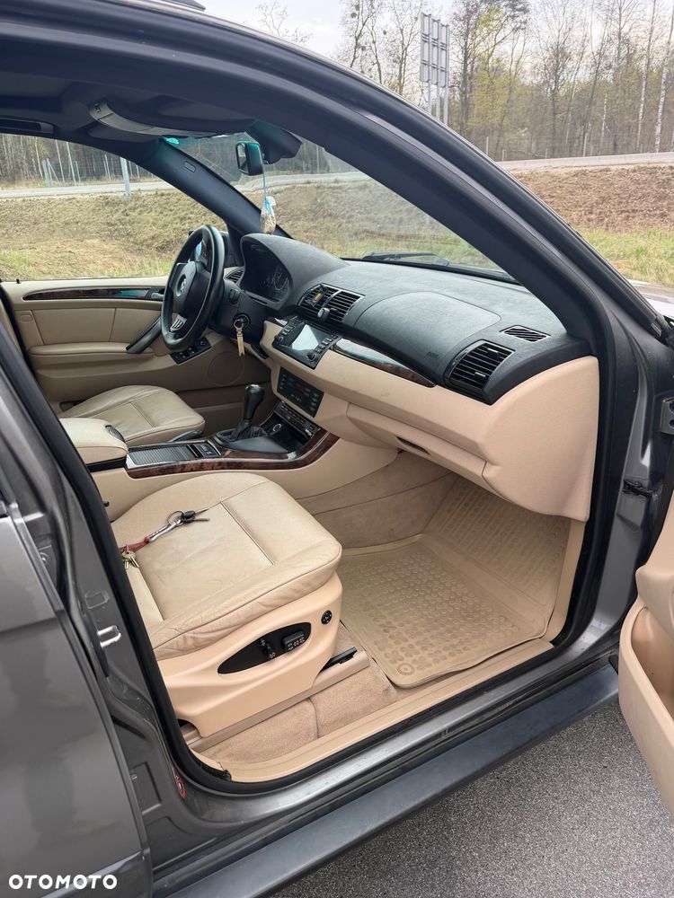 BMW X5 - 12