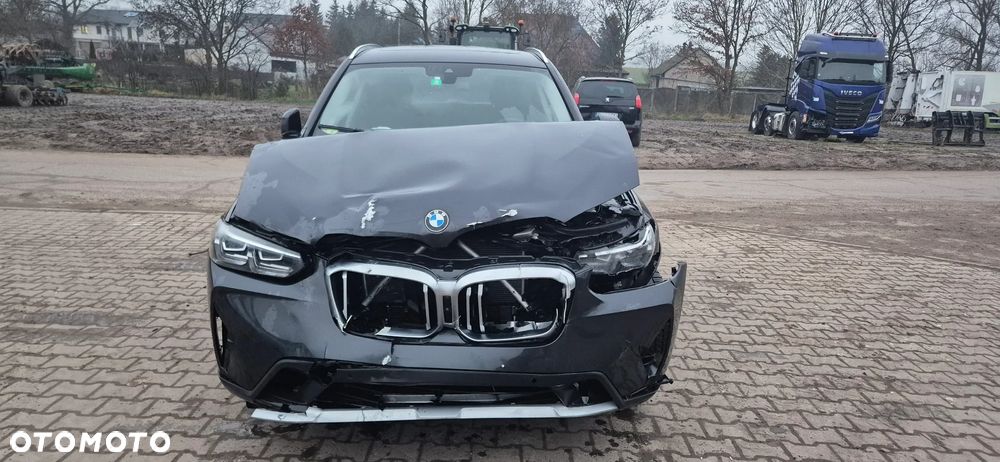 BMW X3 xDrive20d MHEV Advantage - 2