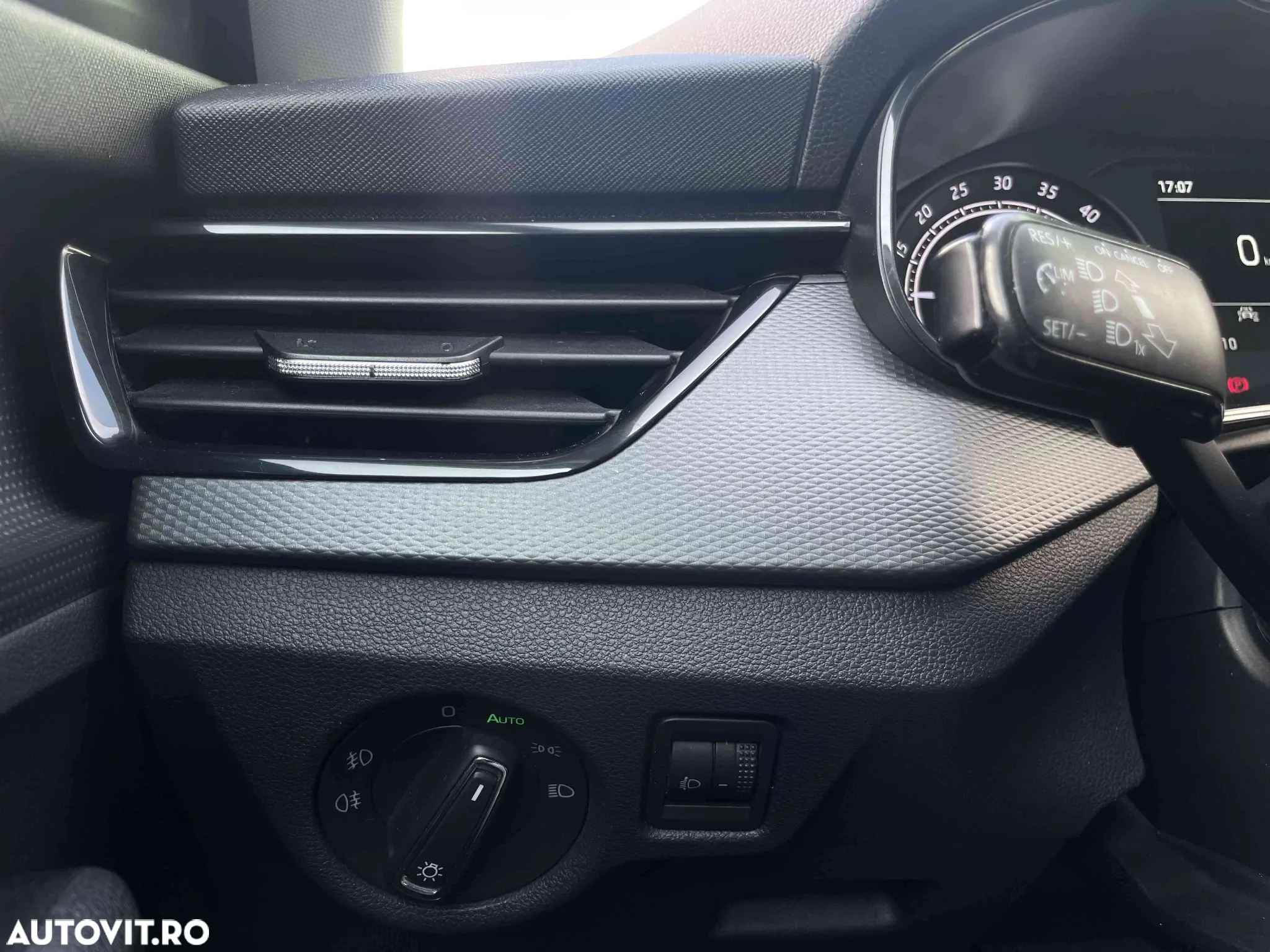 Skoda Scala - 10