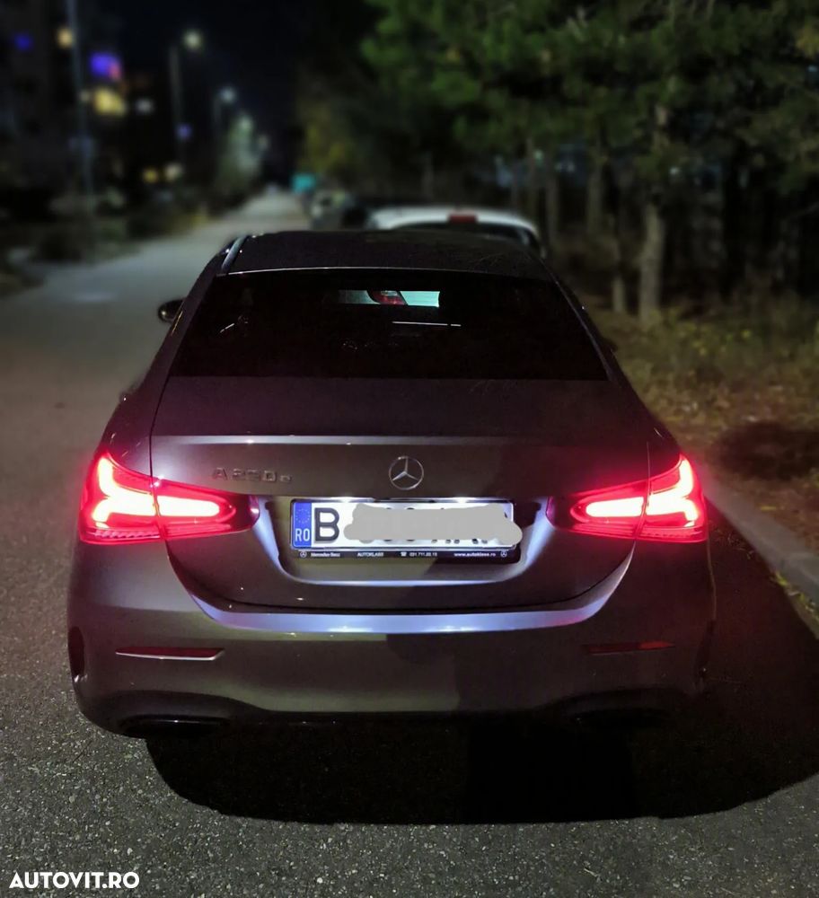 Mercedes-Benz A 250 e Sedan Aut. - 5