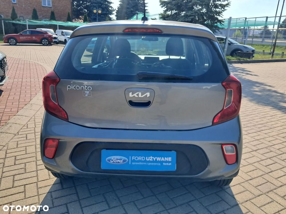 Kia Picanto 1.2 M - 11