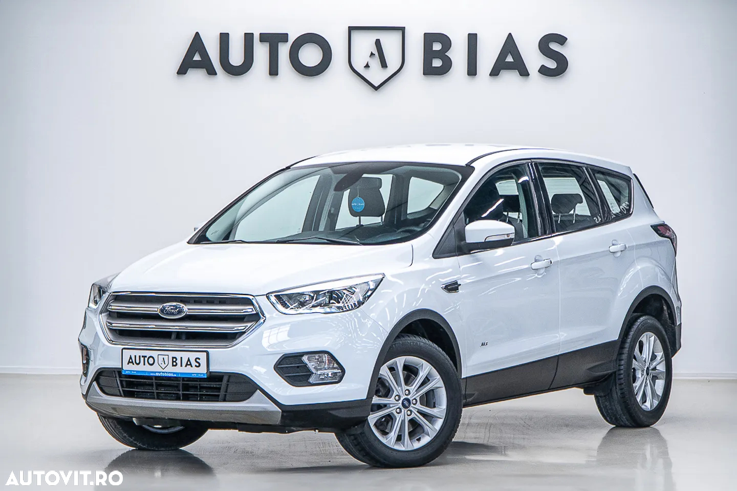 Ford Kuga 2.0 TDCi 4WD Powershift Titanium - 2