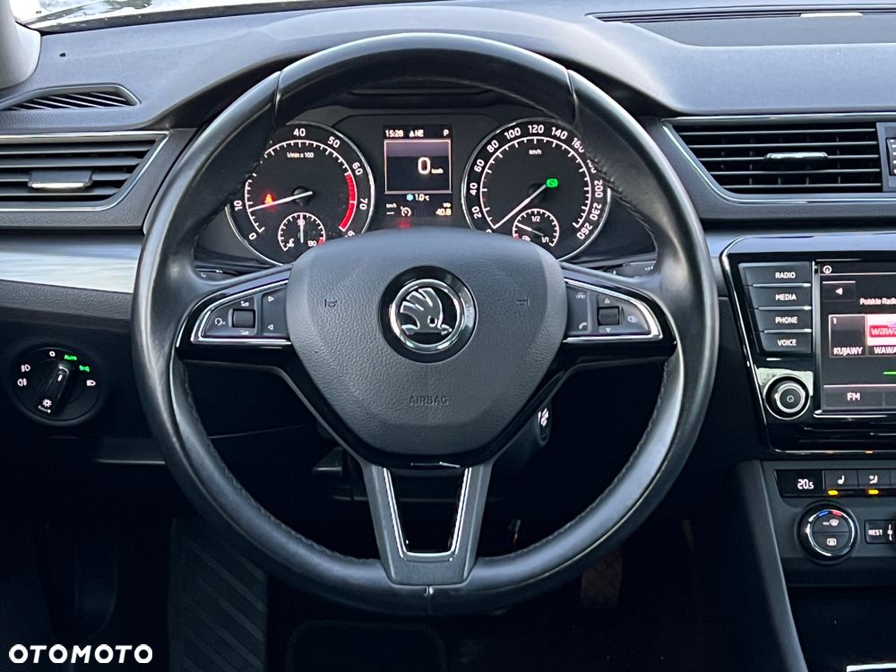 Skoda Superb 2.0 TSI 4x4 Sportline DSG - 20