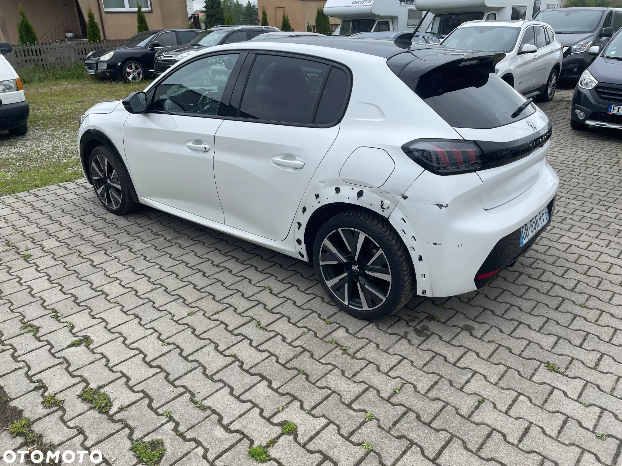 Peugeot 208 1.2 PureTech GT Line S&S EAT8 - 3