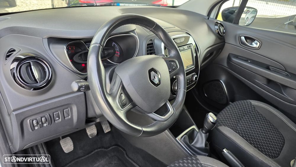 Renault Captur 0.9 TCE Exclusive - 17