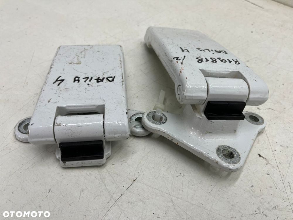 Zawias drzwi Iveco Daily 4 IV 14r.- zawiasy 180 stopni lewych prawych tylnych drzwi bagażnika - 15