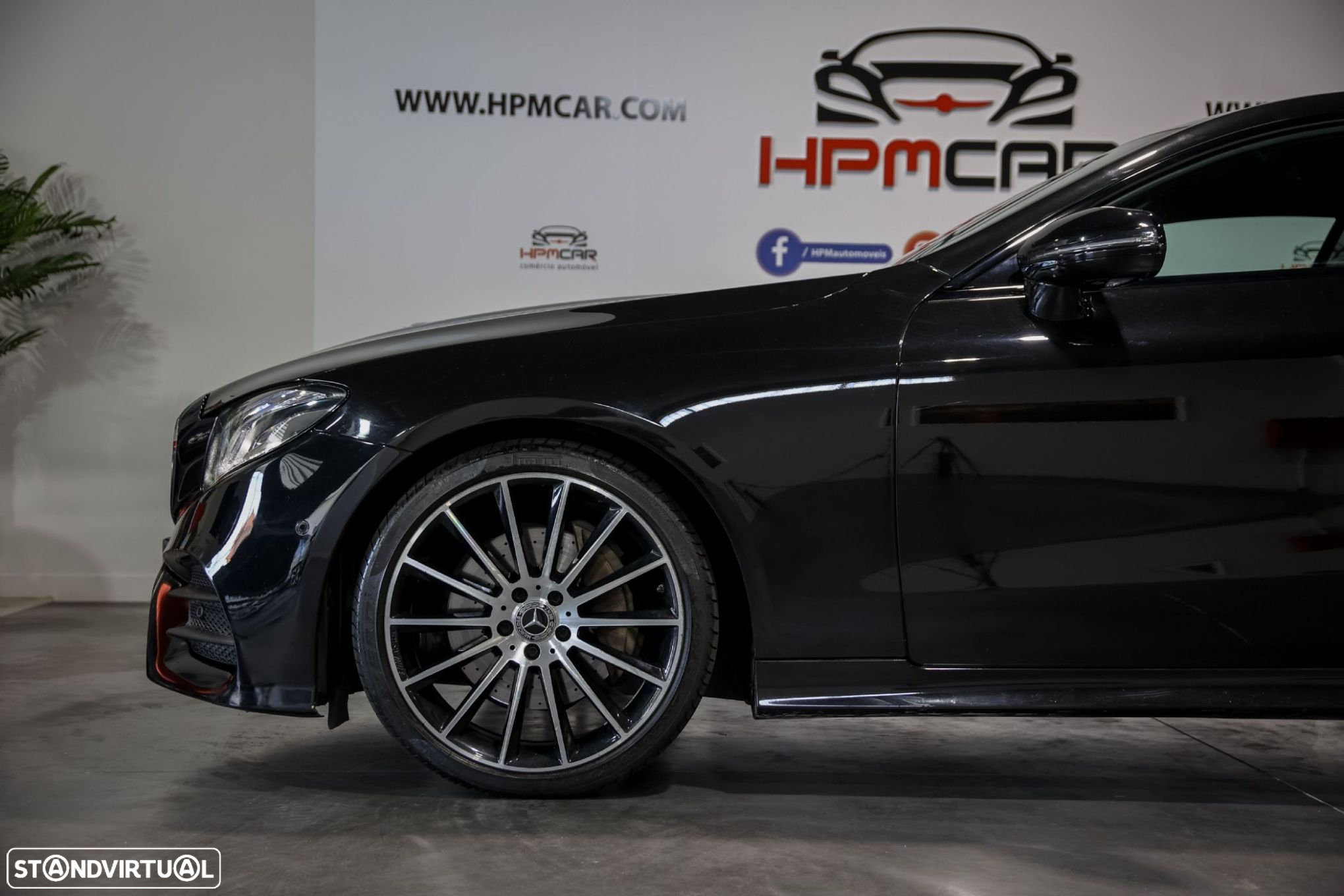Mercedes-Benz E 220 d AMG Line - 17