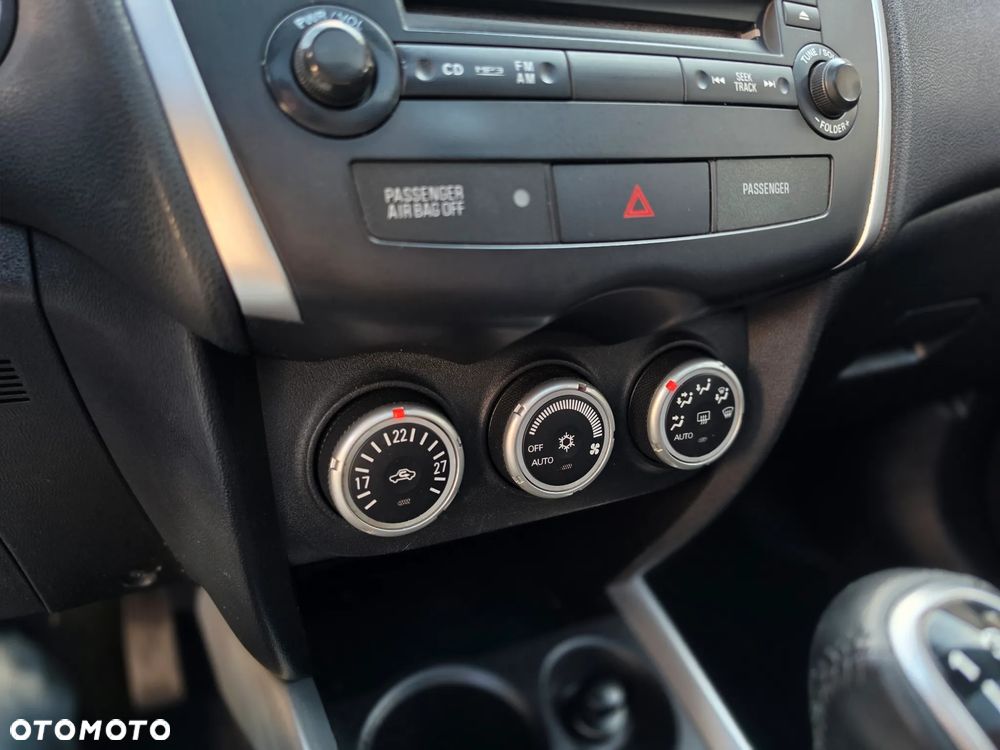 Mitsubishi ASX - 25