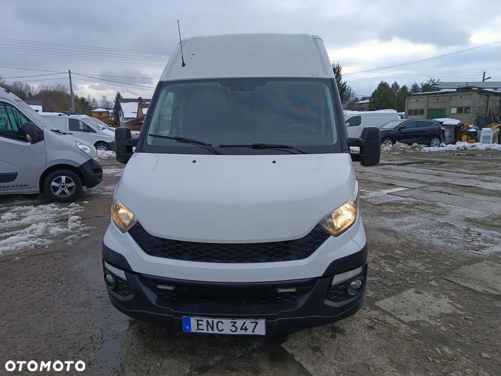 Iveco DAILY 35s13 L2H2 2.3 diesel 126kM, HAK(uciąg 3.5t) OPONY ZIMOWE BDB STAN, OGINALNY NISKI PRZEBIEG! Gotowy do pracy! - 2