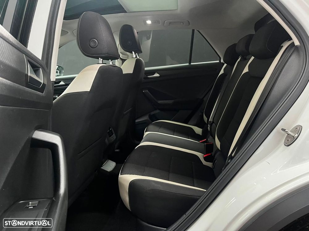 VW T-Roc 1.5 TSI Sport DSG - 19