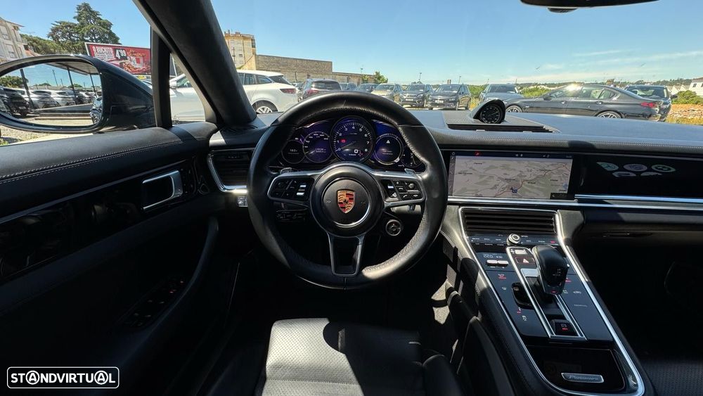 Porsche Panamera 4 E-Hybrid - 6