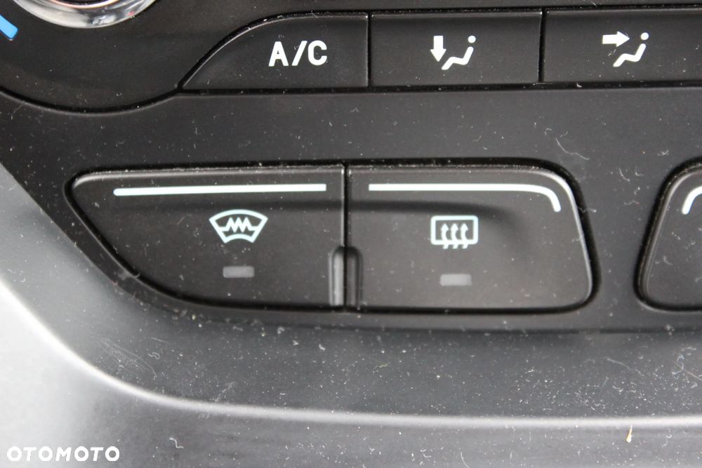 Ford Grand C-MAX - 27