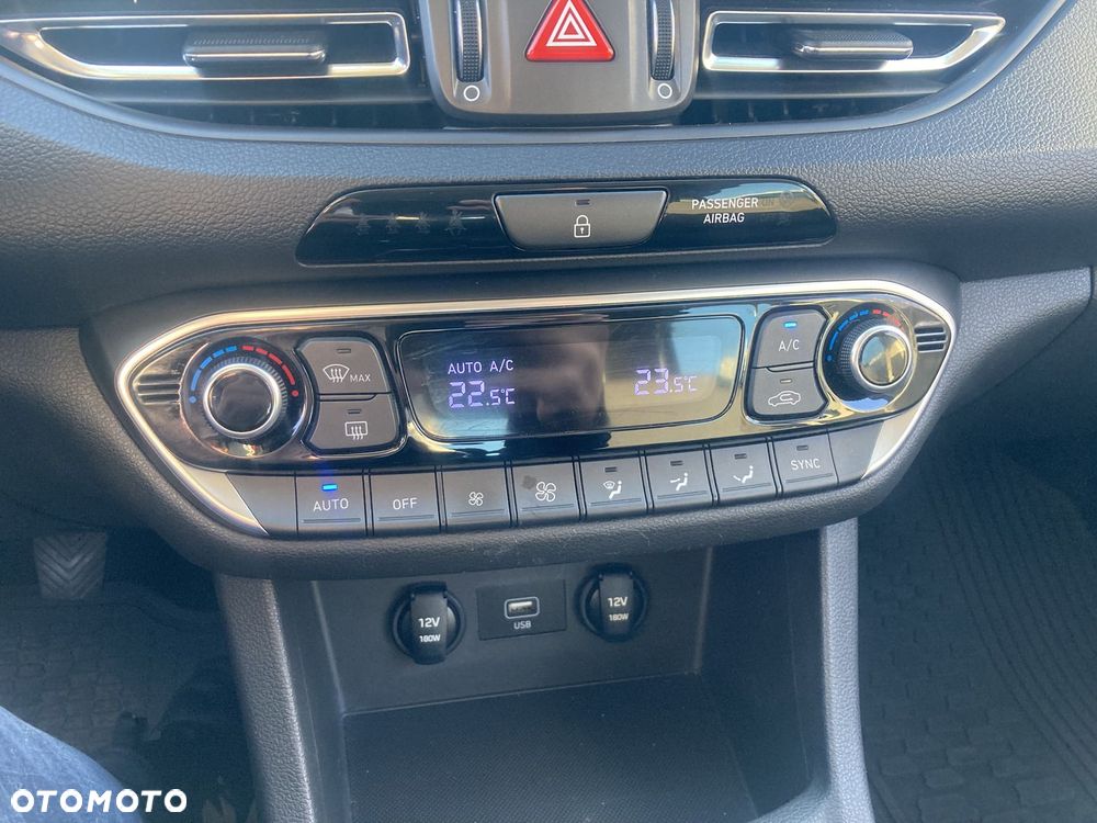 Hyundai i30 1.5 DPI Comfort - 20